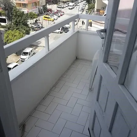 Hisar * אלאניה